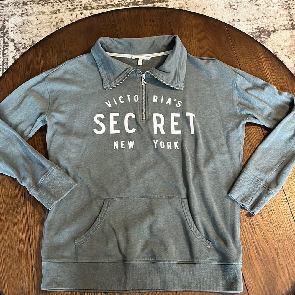 M Victoria Secret pull over